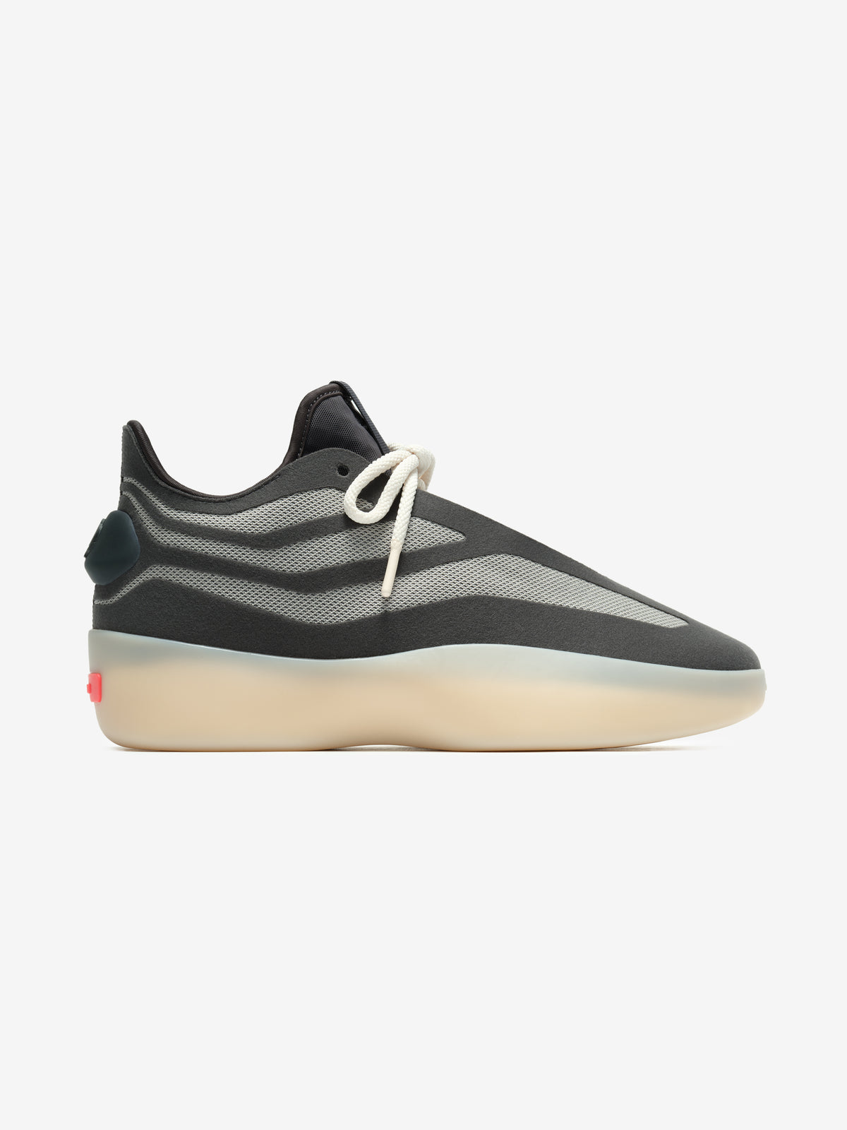 ATHLETICS_II_BASKETBALL-CARBON_METGRY_1